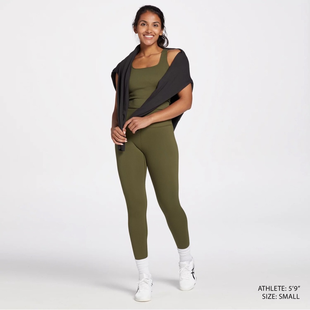DSG Momentum seamless cropped tank top & leggings; workout set; olive green